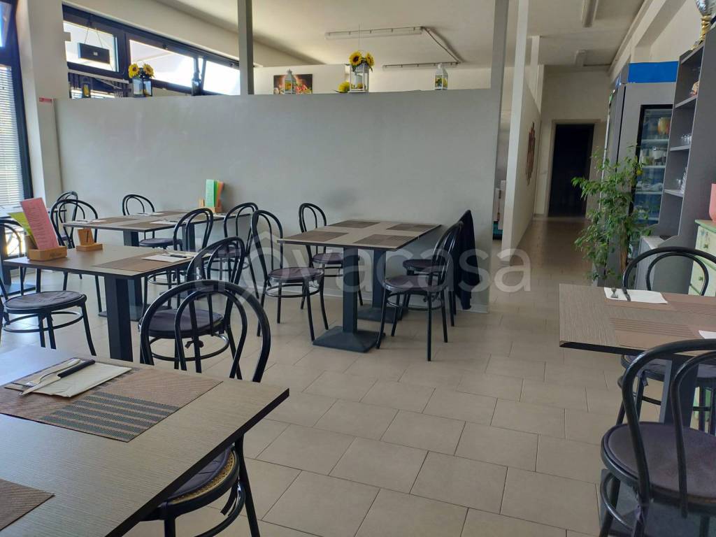 trivano in vendita a Langhirano in zona Pilastro