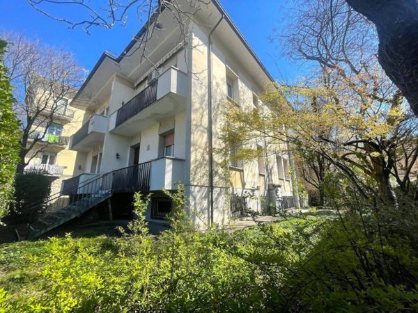 casa indipendente in vendita a Langhirano in zona Case Schianchi