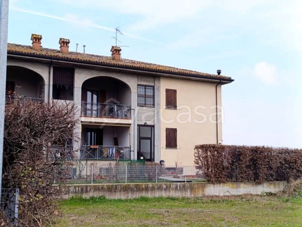 appartamento in vendita a Langhirano in zona Pilastro