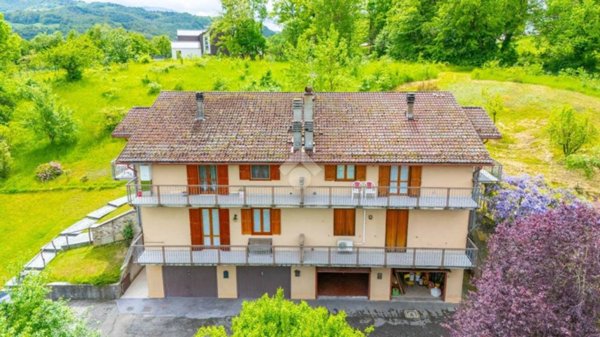 appartamento in vendita a Langhirano in zona Pastorello