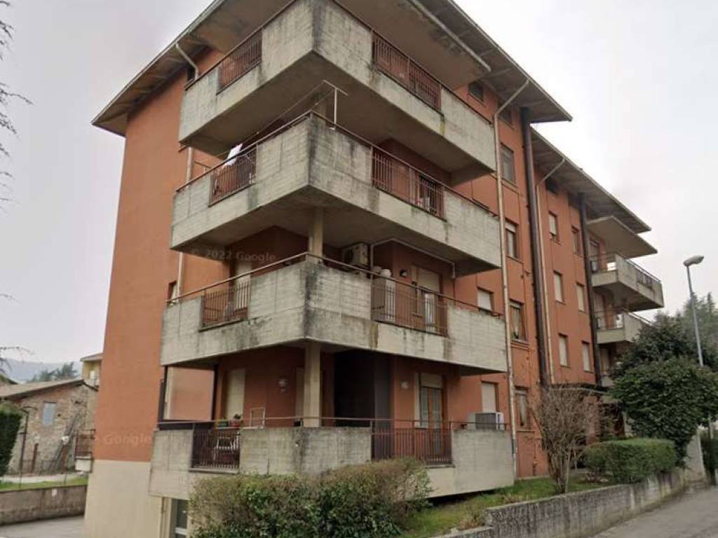 appartamento in vendita a Langhirano