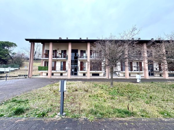 appartamento in vendita a Langhirano