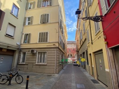 appartamento in vendita a Langhirano