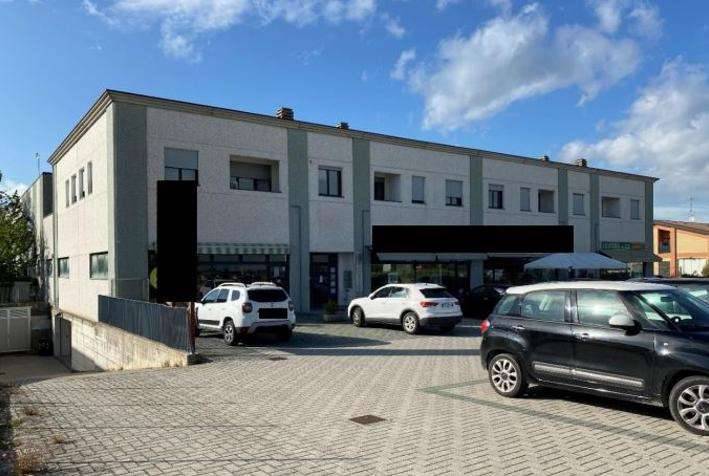 appartamento in vendita a Langhirano in zona Pilastro