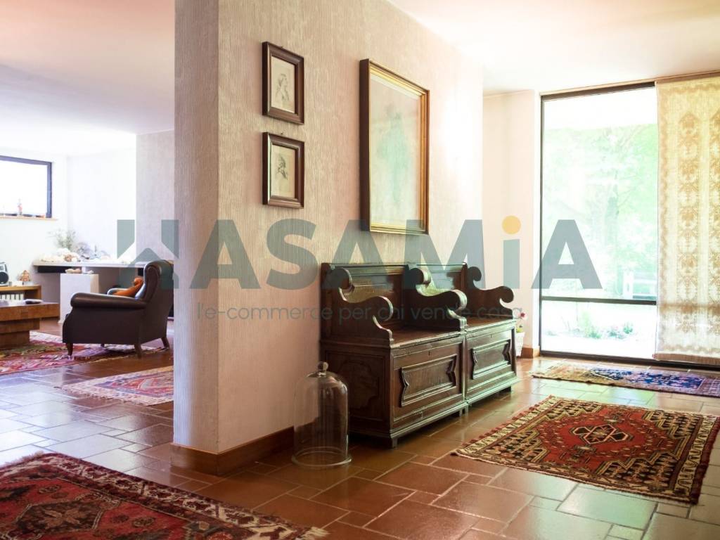 casa indipendente in vendita a Langhirano