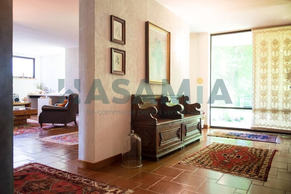 casa indipendente in vendita a Langhirano