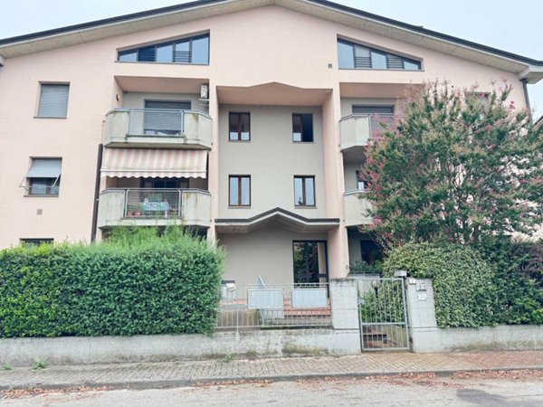 appartamento in vendita a Langhirano in zona Pilastro