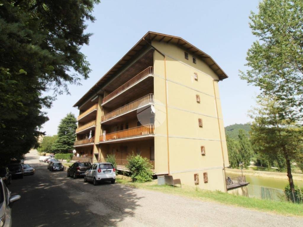 appartamento in vendita a Langhirano in zona Pastorello
