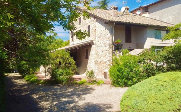 casale in vendita a Langhirano in zona Casatico