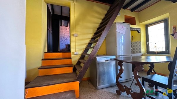 casa indipendente in vendita a Langhirano in zona Tordenaso