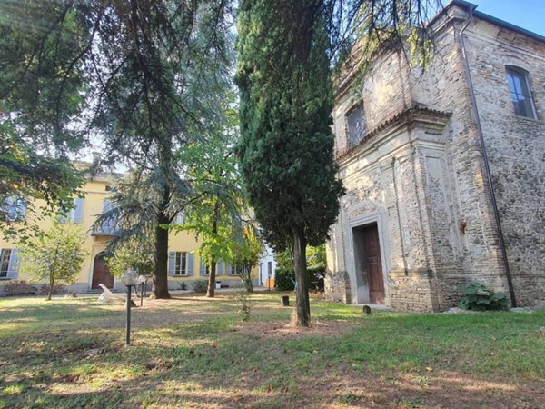casa indipendente in vendita a Langhirano in zona Pilastro