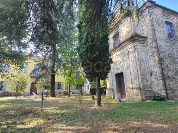 casa indipendente in vendita a Langhirano in zona Pilastro