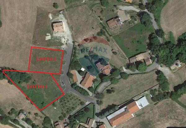 terreno edificabile in vendita a Langhirano