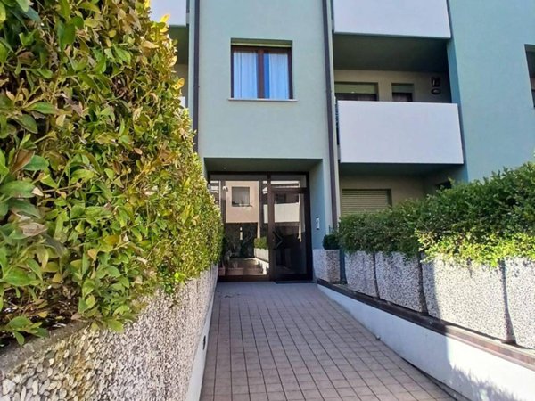 appartamento in vendita a Langhirano in zona Pilastro