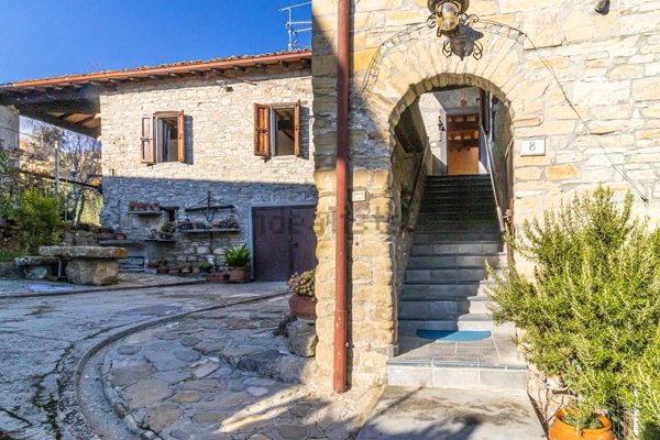 casa indipendente in vendita a Langhirano