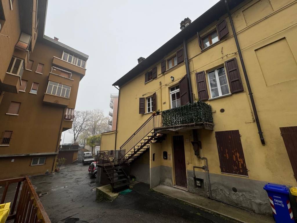 appartamento in vendita a Langhirano