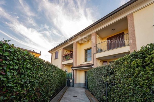 appartamento in vendita a Langhirano in zona Torrechiara