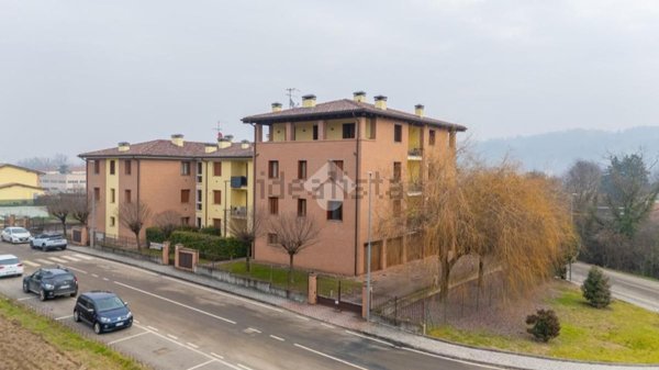 appartamento in vendita a Langhirano in zona Cascinapiano