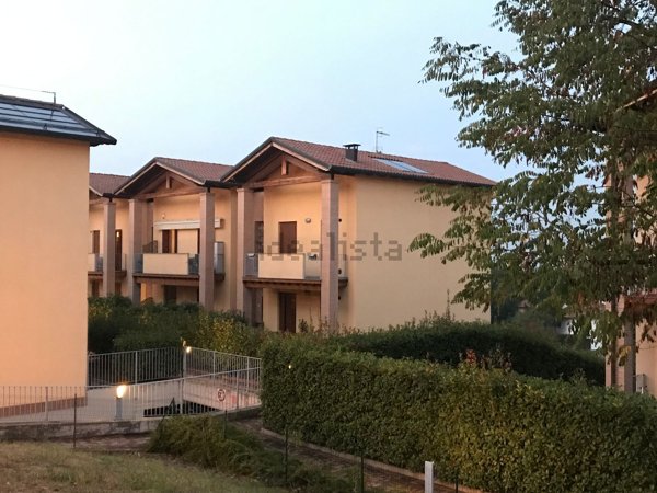 appartamento in vendita a Langhirano