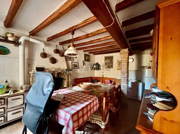 appartamento in vendita a Langhirano