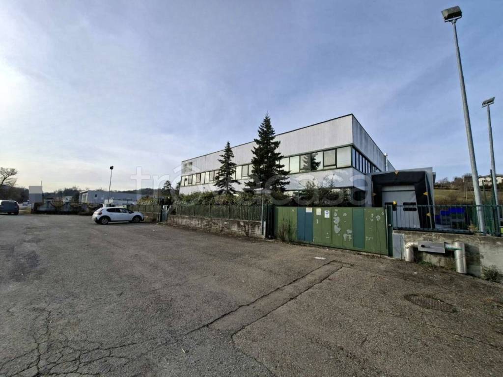 terreno edificabile in vendita a Langhirano in zona Cascinapiano