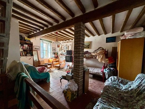 appartamento in vendita a Langhirano