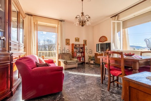 appartamento in vendita a Langhirano