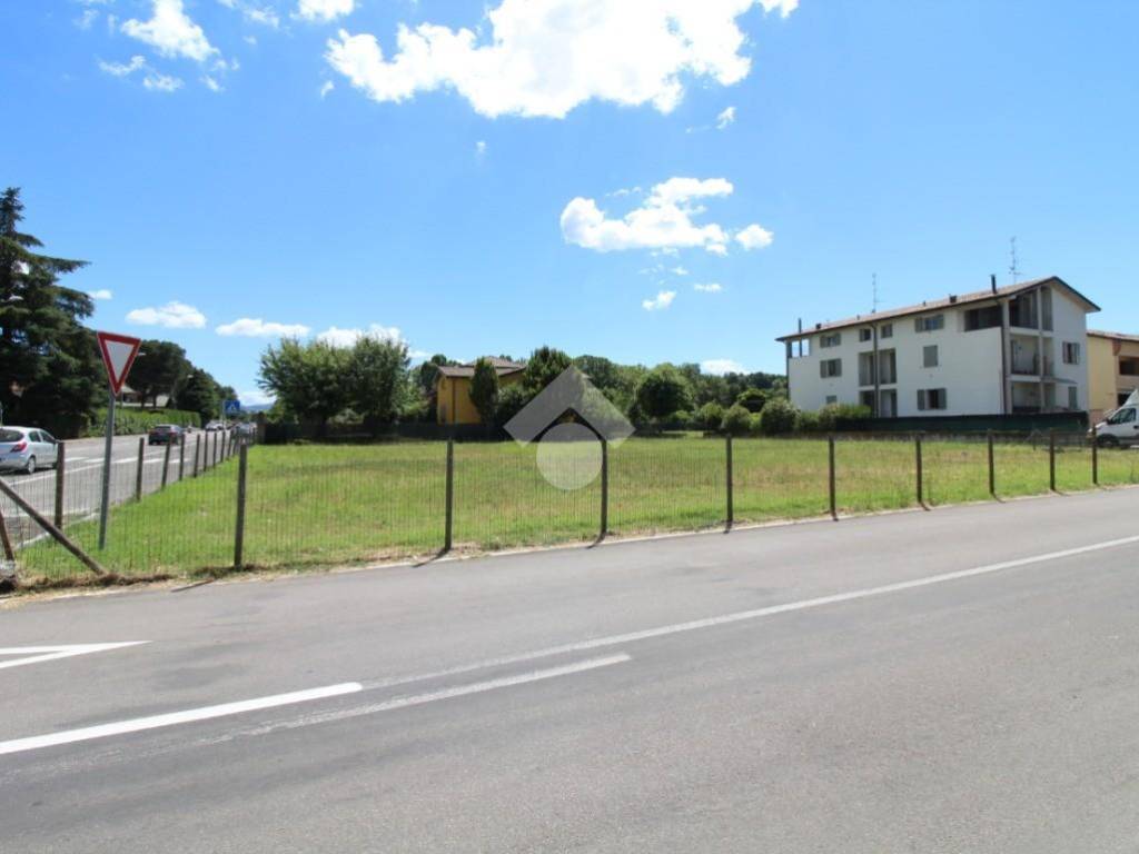 terreno edificabile in vendita a Langhirano in zona Pilastro