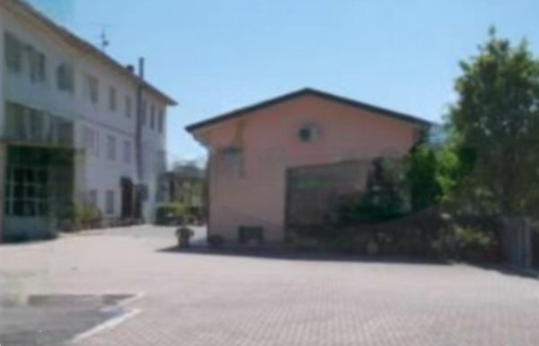 appartamento in vendita a Langhirano in zona Riano