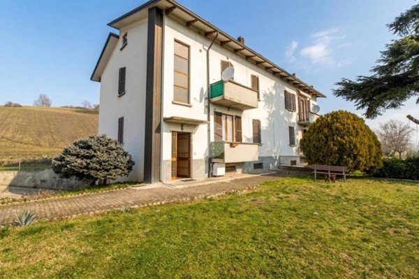 casa indipendente in vendita a Langhirano in zona Vidiana