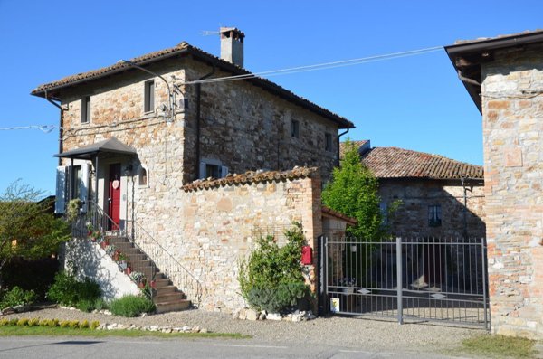 casa indipendente in vendita a Langhirano