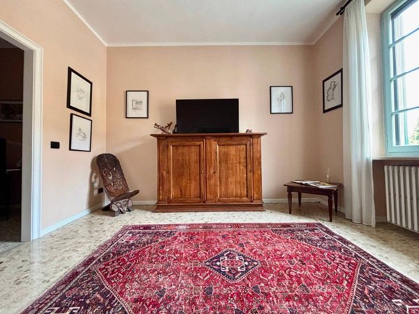 appartamento in vendita a Langhirano