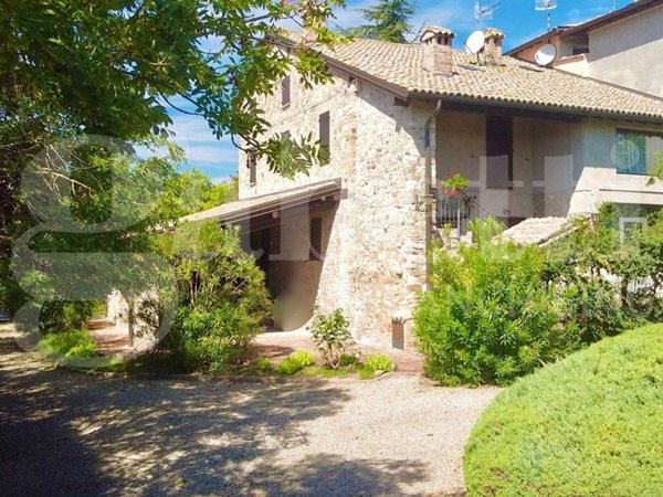 casale in vendita a Langhirano in zona Casatico