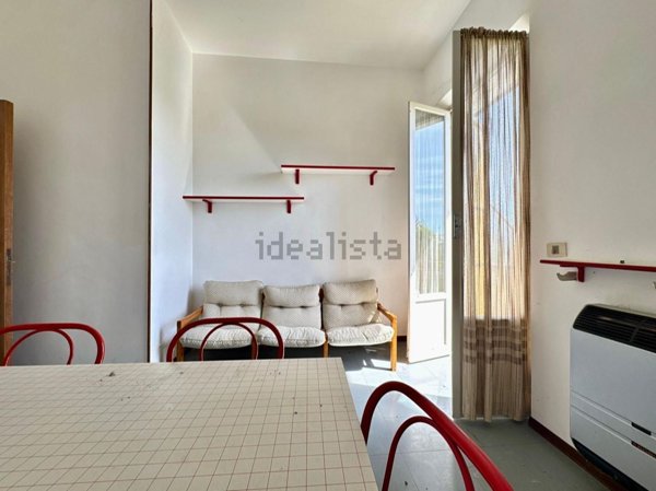 appartamento in vendita a Langhirano in zona Cozzano