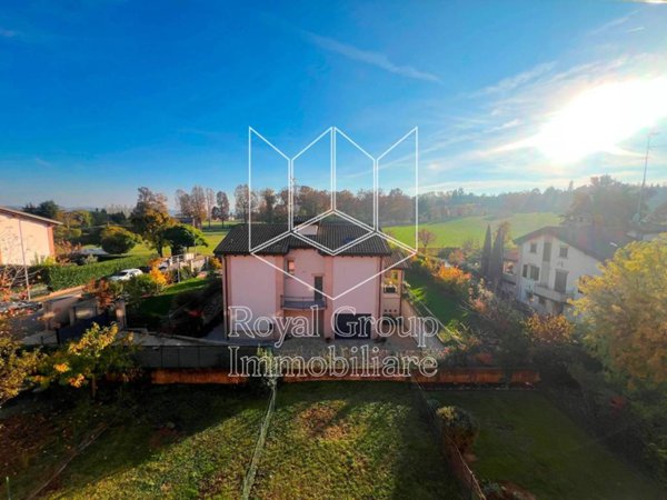 casa indipendente in vendita a Langhirano in zona Pilastro