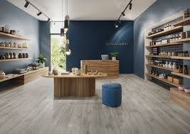locale commerciale in vendita a Langhirano in zona Pilastro
