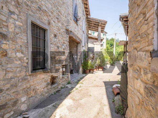 casa indipendente in vendita a Langhirano