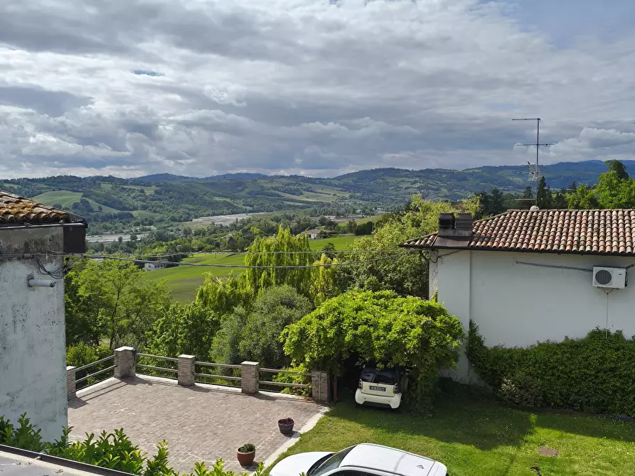casa indipendente in vendita a Langhirano in zona Vidiana