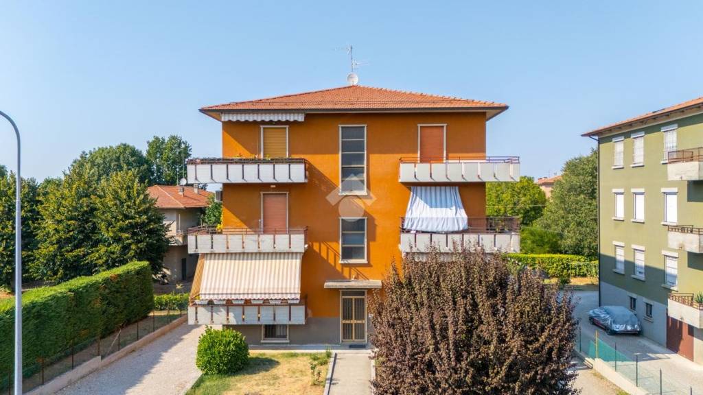 appartamento in vendita a Langhirano in zona Pilastro