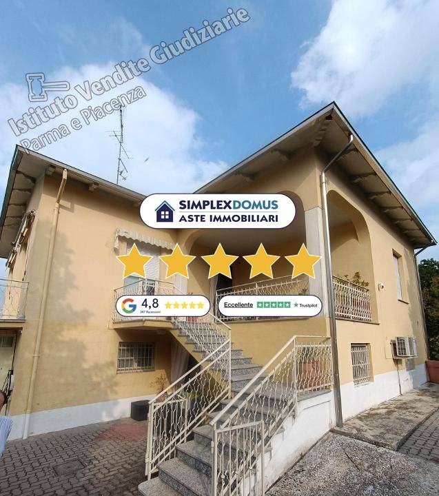 appartamento in vendita a Langhirano in zona Manzano