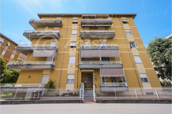 appartamento in vendita a Langhirano in zona Case Schianchi