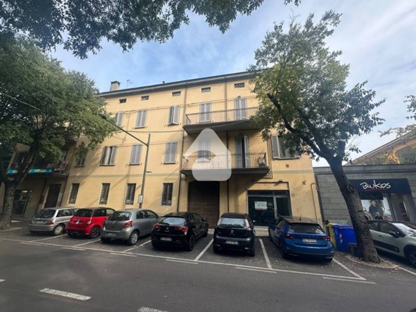 appartamento in vendita a Langhirano in zona Case Schianchi