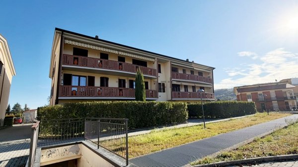 appartamento in vendita a Langhirano