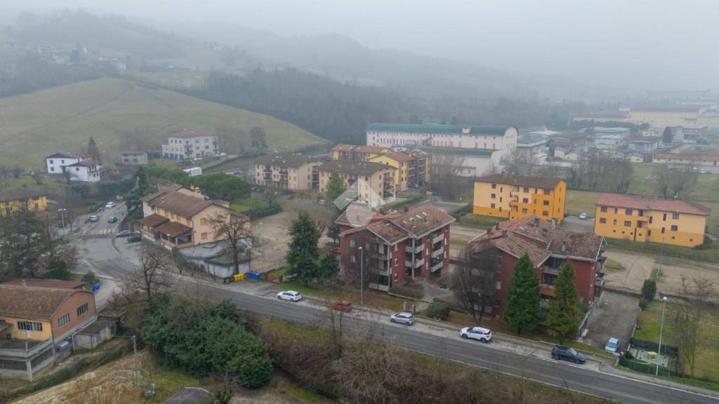 appartamento in vendita a Lesignano de' Bagni