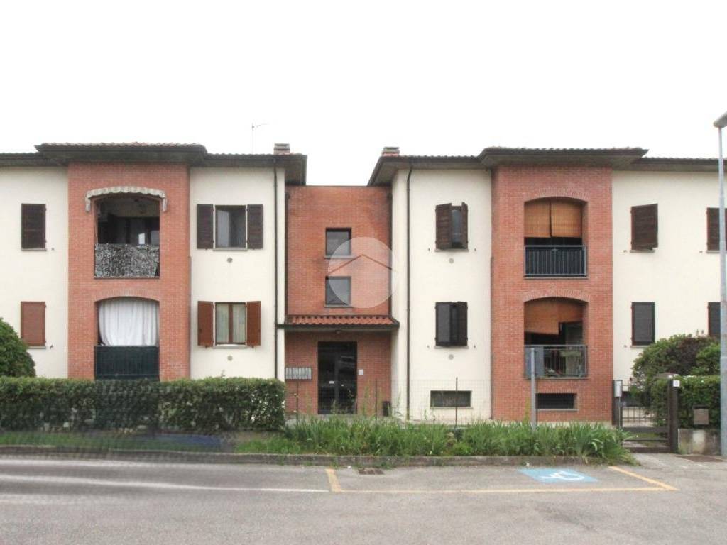 appartamento in vendita a Lesignano de' Bagni