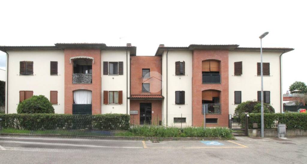 appartamento in vendita a Lesignano de' Bagni