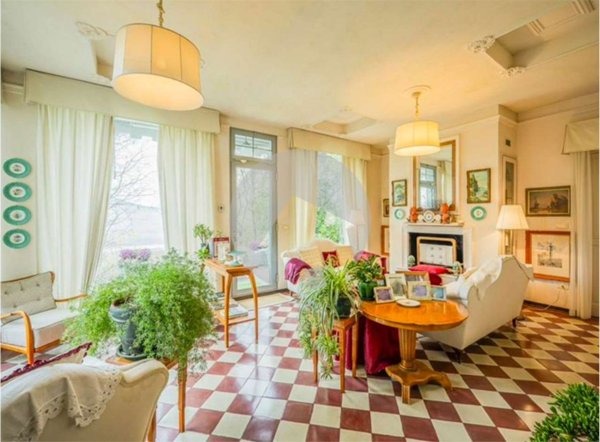 casa indipendente in vendita a Lesignano de' Bagni in zona Stadirano