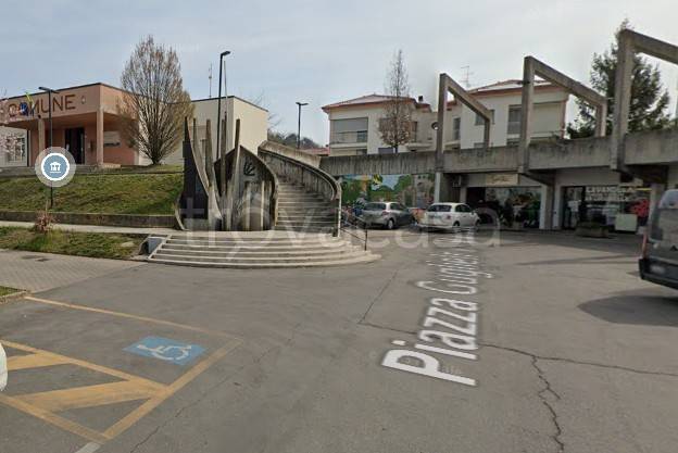 negozio in vendita a Lesignano de' Bagni