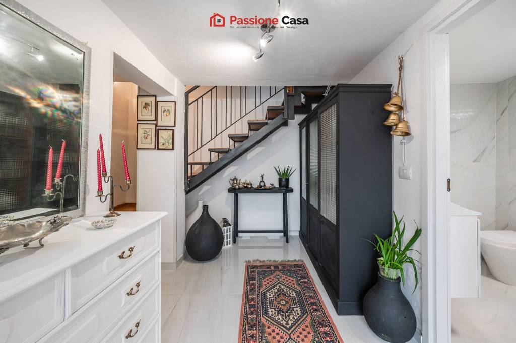 casa indipendente in vendita a Lesignano de' Bagni in zona Santa Maria del Piano