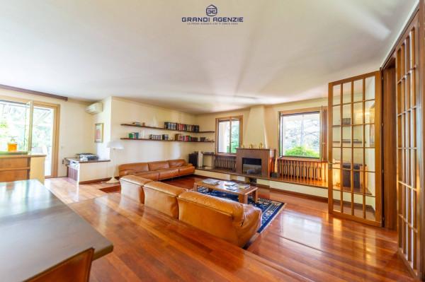 casa indipendente in vendita a Lesignano de' Bagni